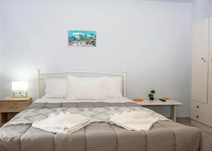 Traveller\'S Nest Studio Close To Center,Port,Airport